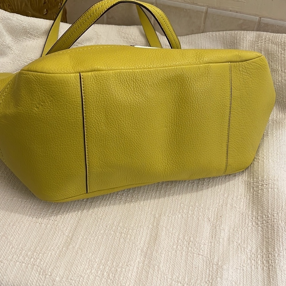 COACH - leather park Carrie tote- F23284-NWT - Picture 11 of 14